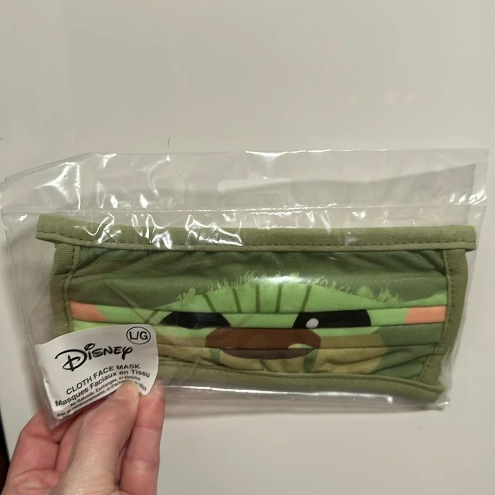 New Baby Yoda Disney Cloth Face Mask (L/G)